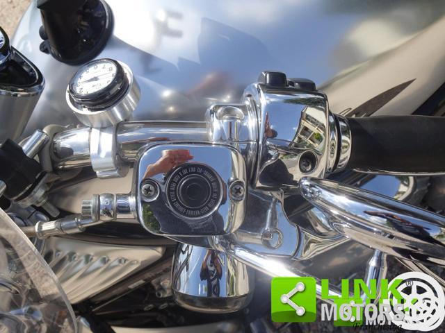 HARLEY-DAVIDSON V-Rod VRSCB