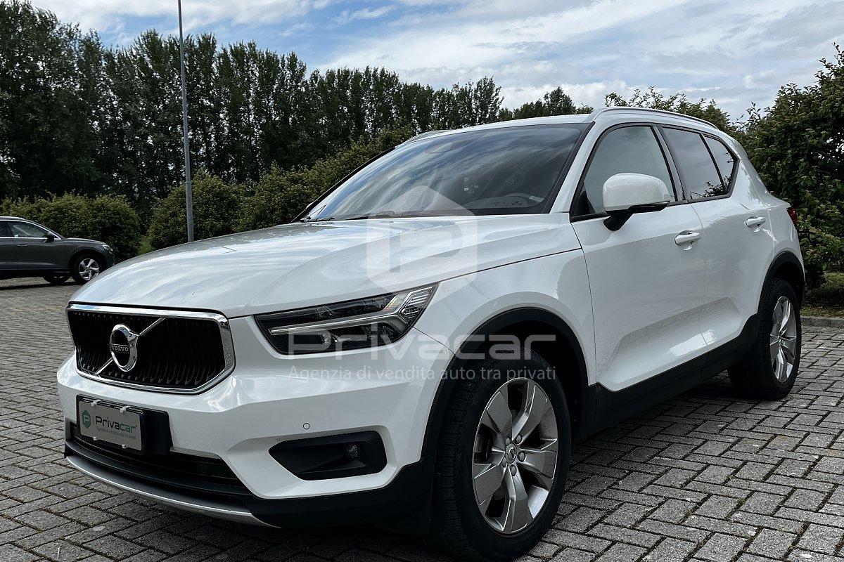 VOLVO XC40 D4 AWD Geartronic Momentum