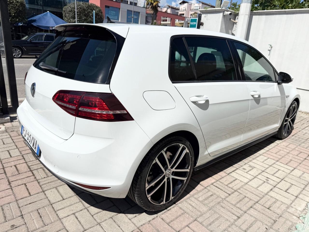 Volkswagen Golf GTD DSG Sport Edition