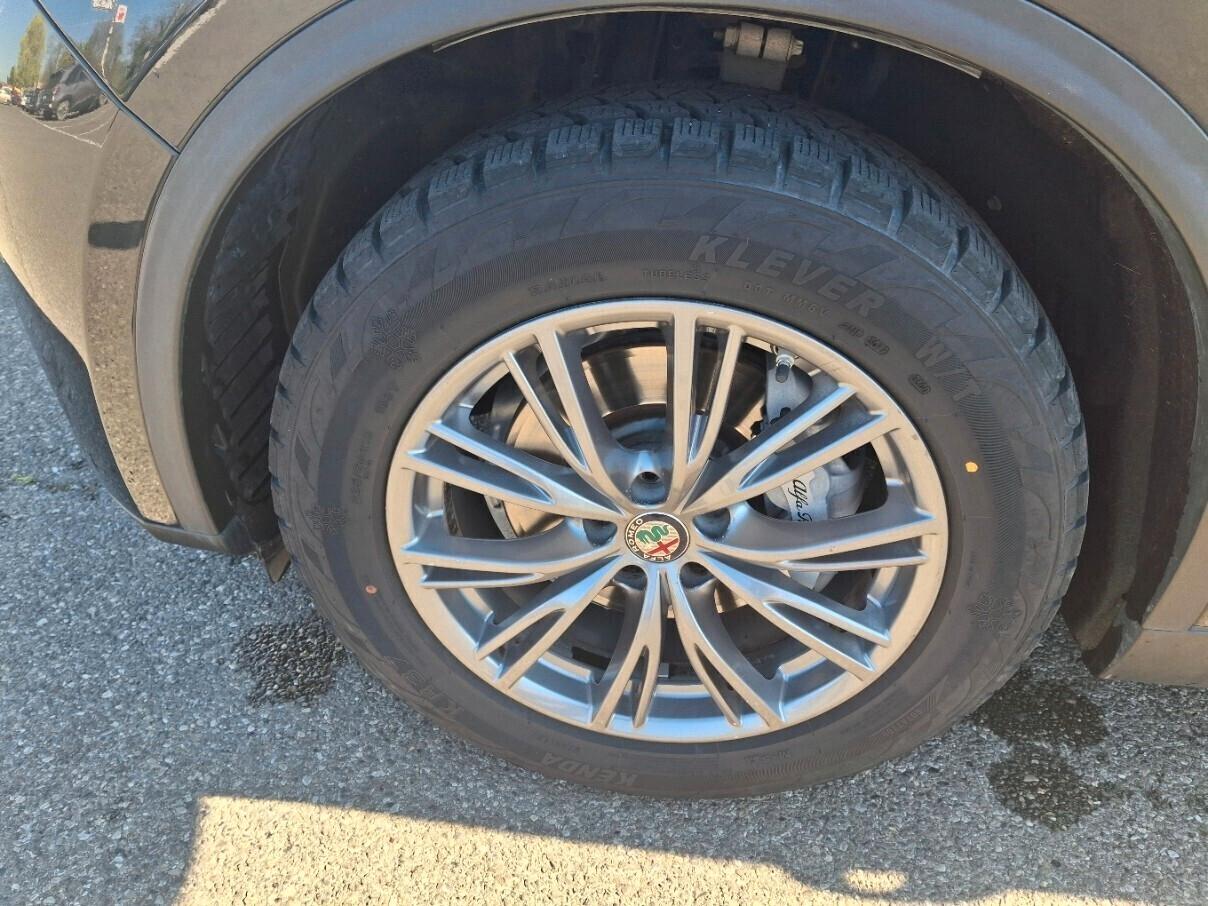 Alfa Romeo Stelvio 2.2 Turbodiesel 190 CV AT8 Q4 B-Tech