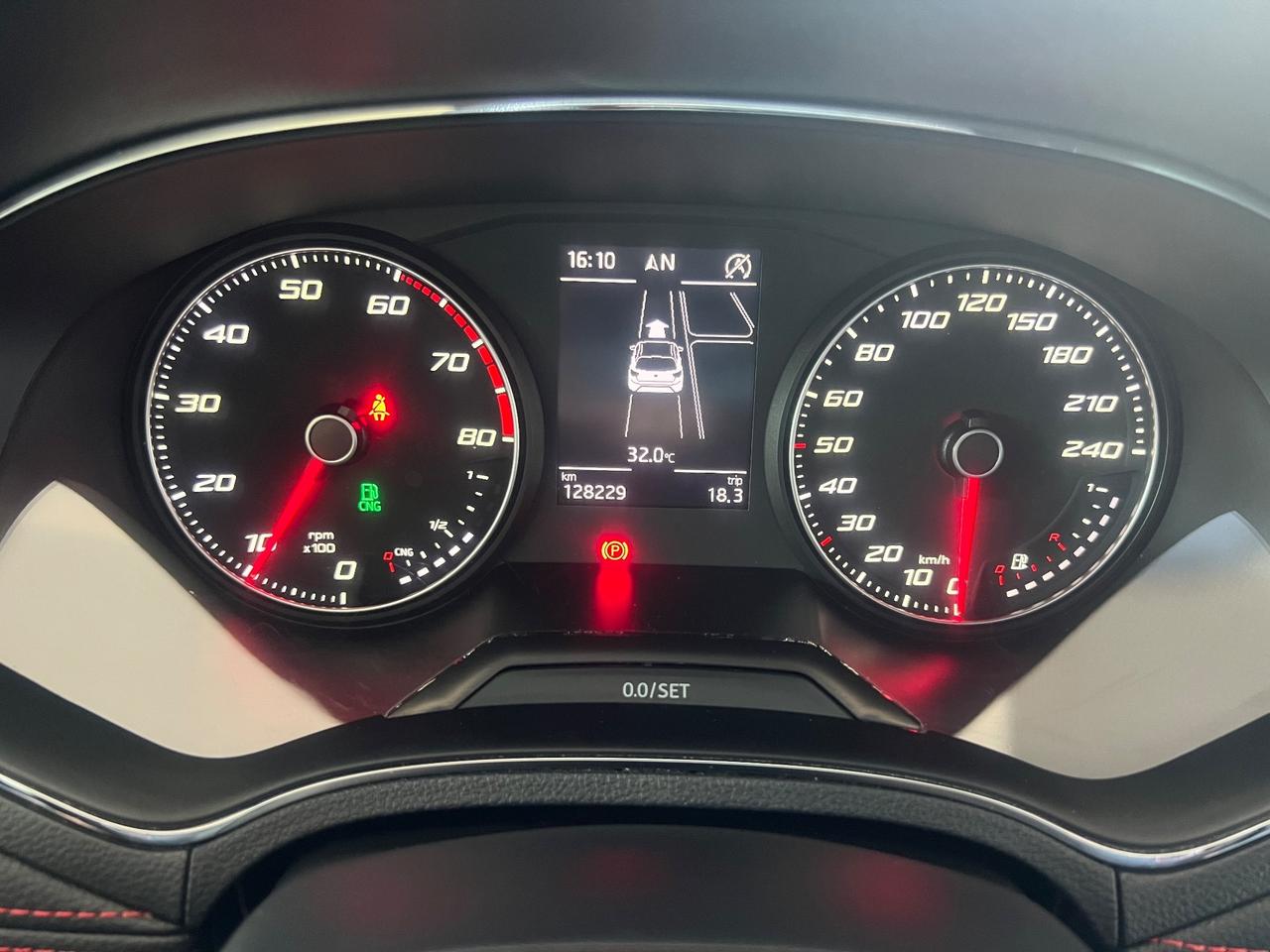 Seat Arona 1.0 TGI FR