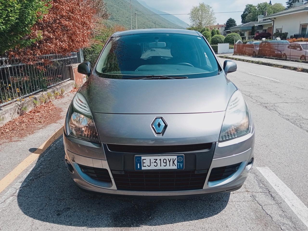Renault Scenic Scénic X-Mod 1.6 Attractive