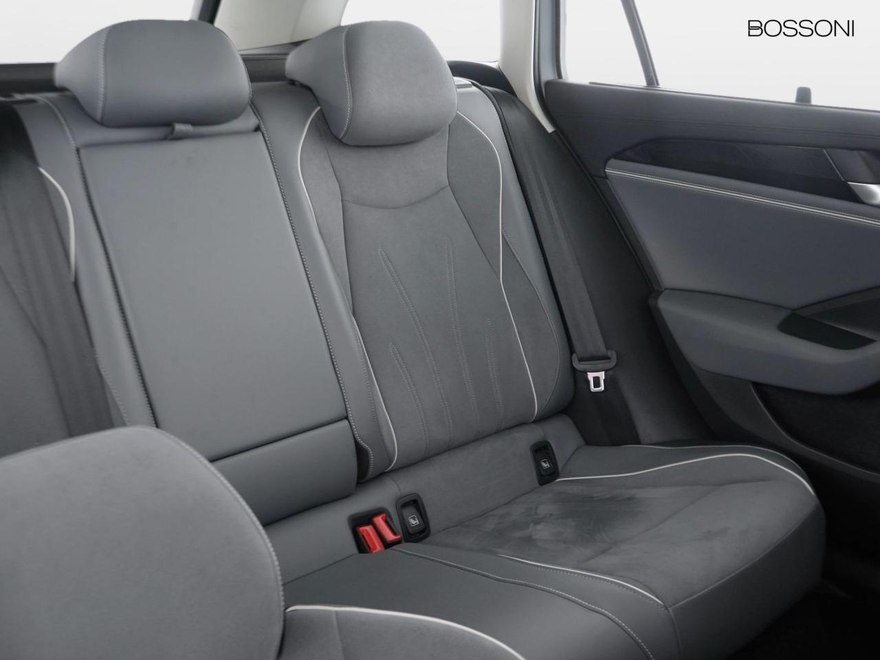 Volkswagen Passat 2.0 tdi scr evo 150cv business dsg