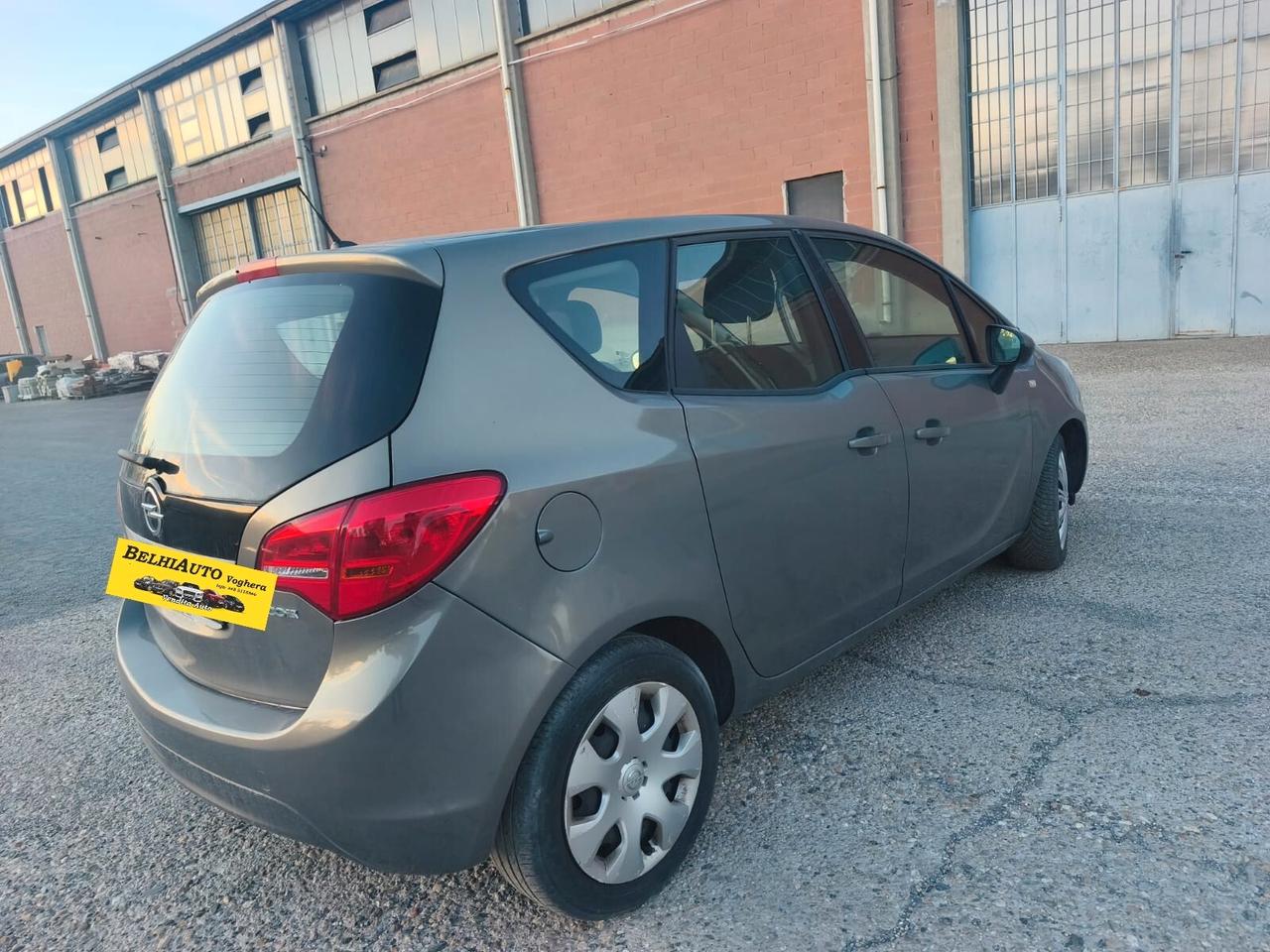 Opel Meriva 2011---1.3 Diesel