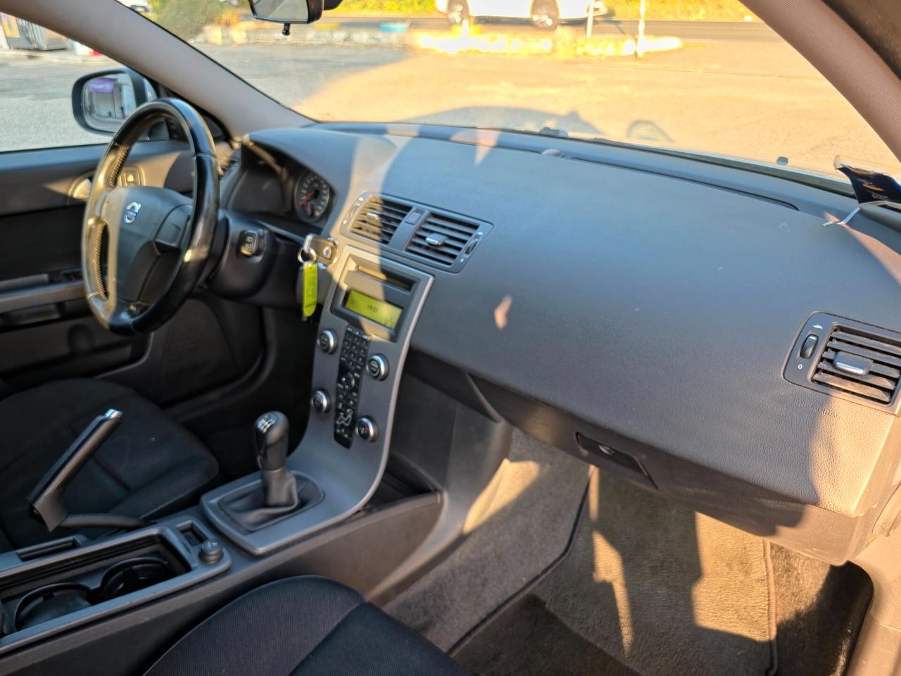 Volvo V50 D2 R-design CV-114 E5 Manuale NEO 2012