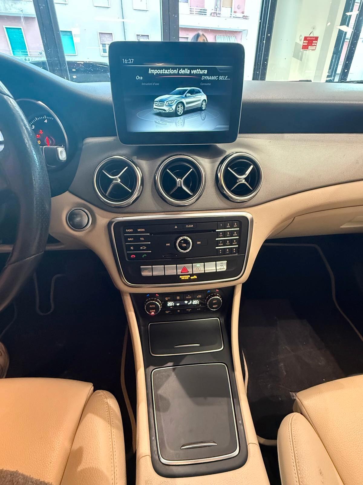 Mercedes-benz GLA 200 d Automatic 4Matic Premium