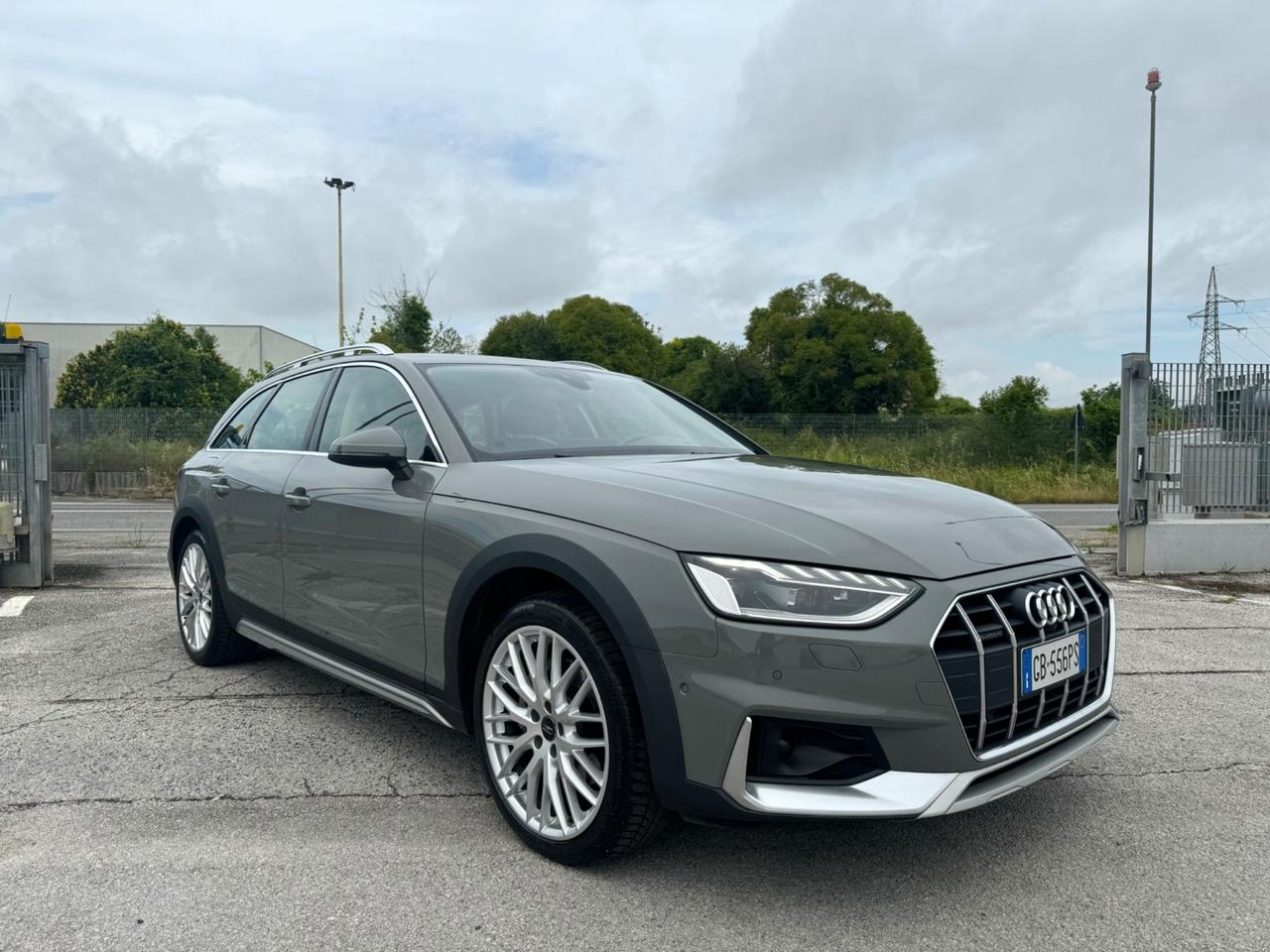 AUDI A4 ALLROAD 2.0 Tdi -Virtual Led Ambient 19