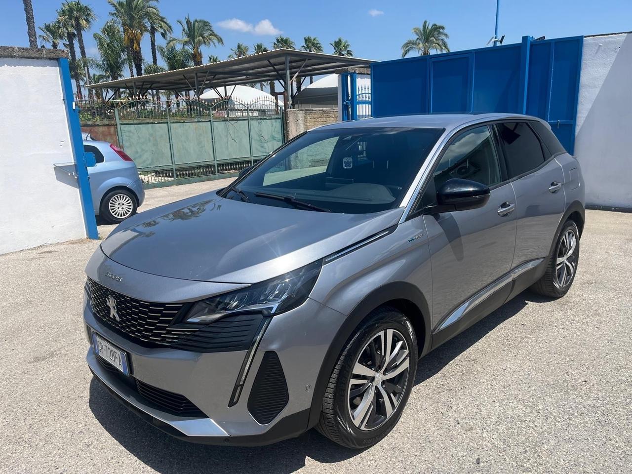 Peugeot 3008 1.5 hybrid 4-300 cv e-eat 8-allure-2023