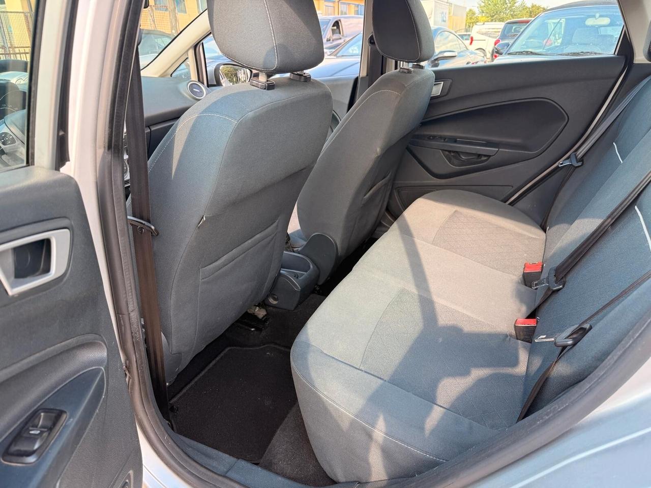 Ford Fiesta Ikon 1.4 5 porte Bz.- GPL