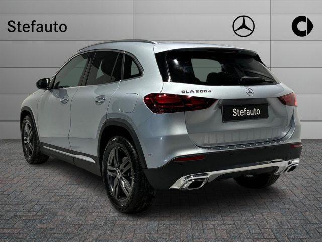 MERCEDES-BENZ GLA 200 d Automatic Progressive Advanced Plus