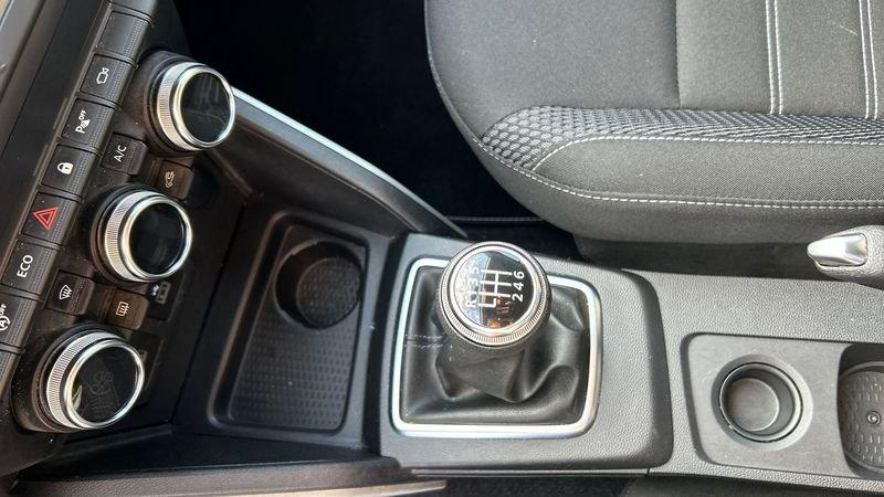 Dacia Duster 1.0 tce Prestige up Gpl 4x2 100cv