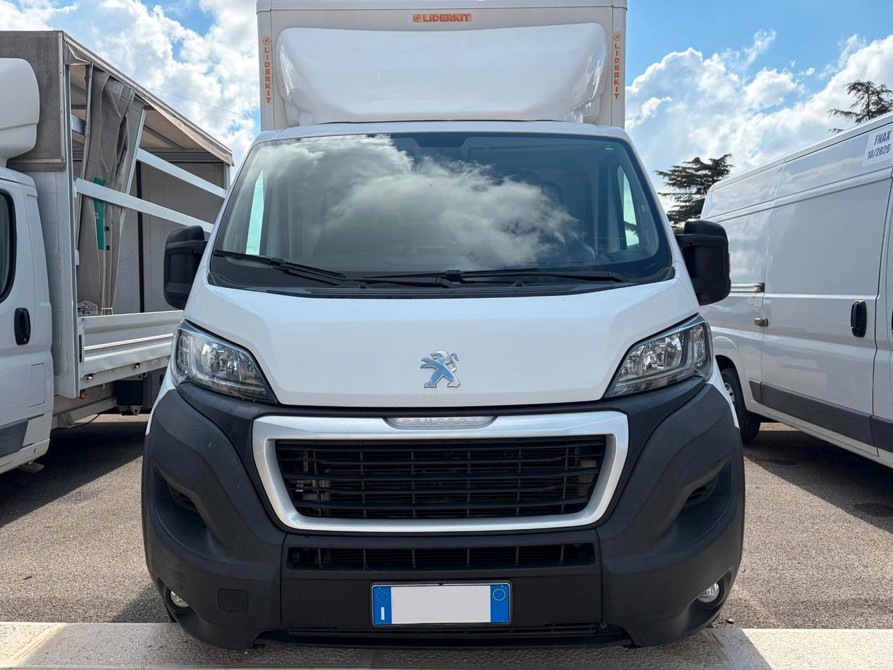 Peugeot Boxer 335 2.2 BlueHDi 165 S&S Cabinato CON SPONDA IDRAULICA