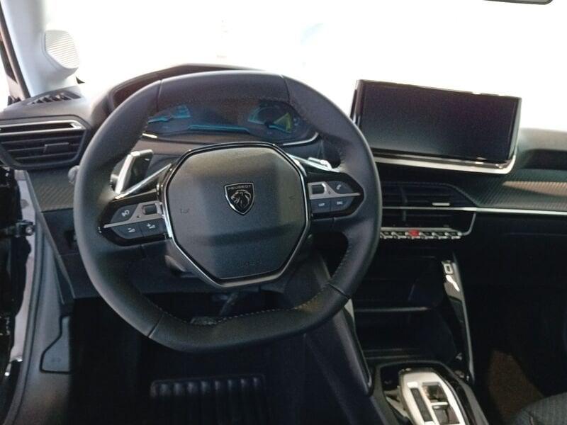 Peugeot 208 Hybrid 100 e-DCS6 Style