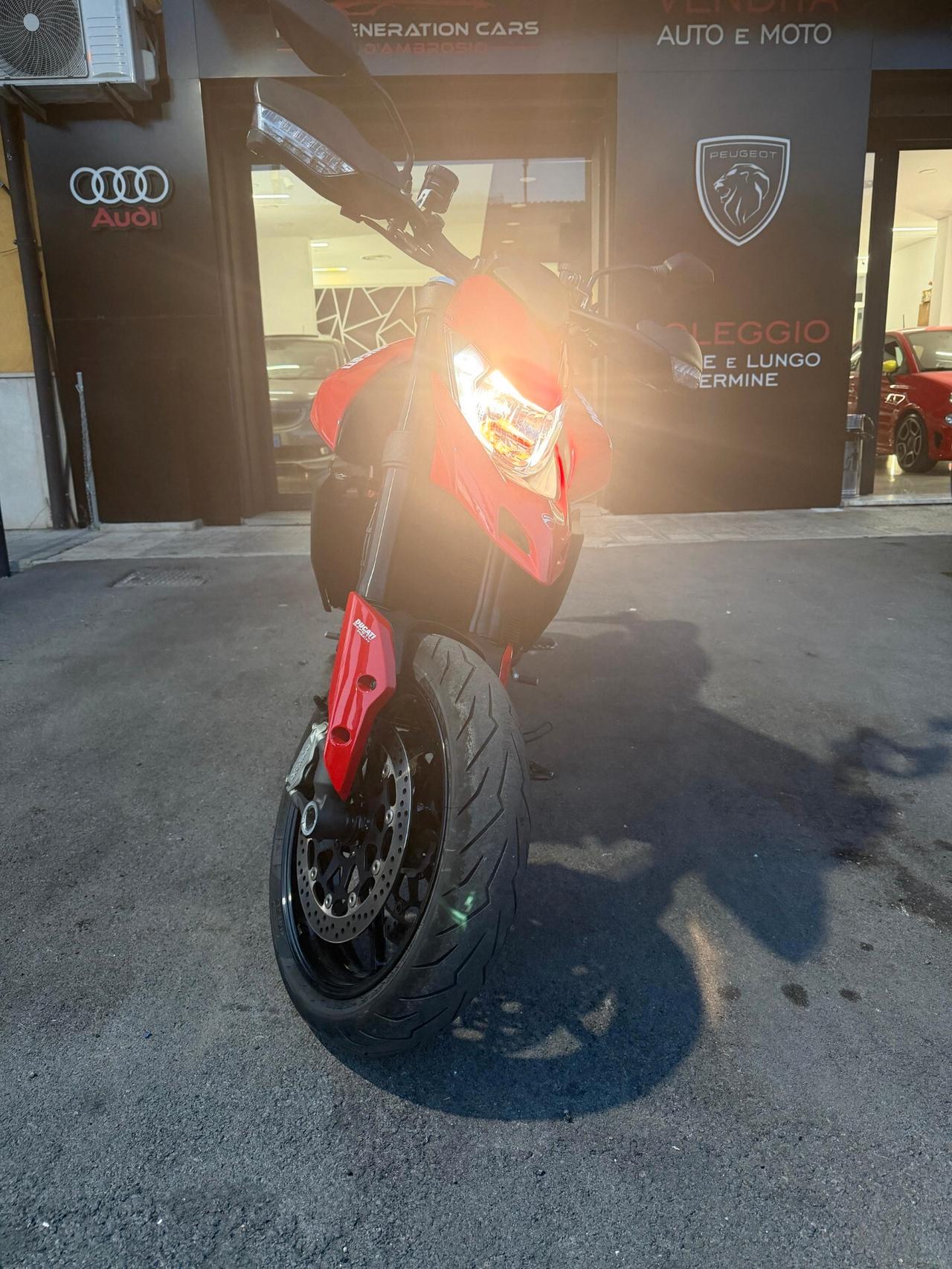 Ducati Hypermotard 950