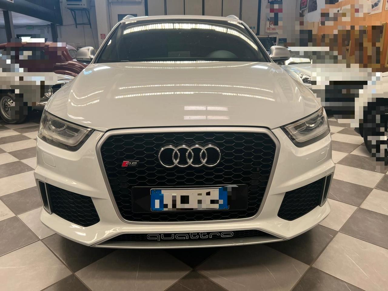 Audi RSQ3 RS 2.5 TFSI quattro S tronic Carbon