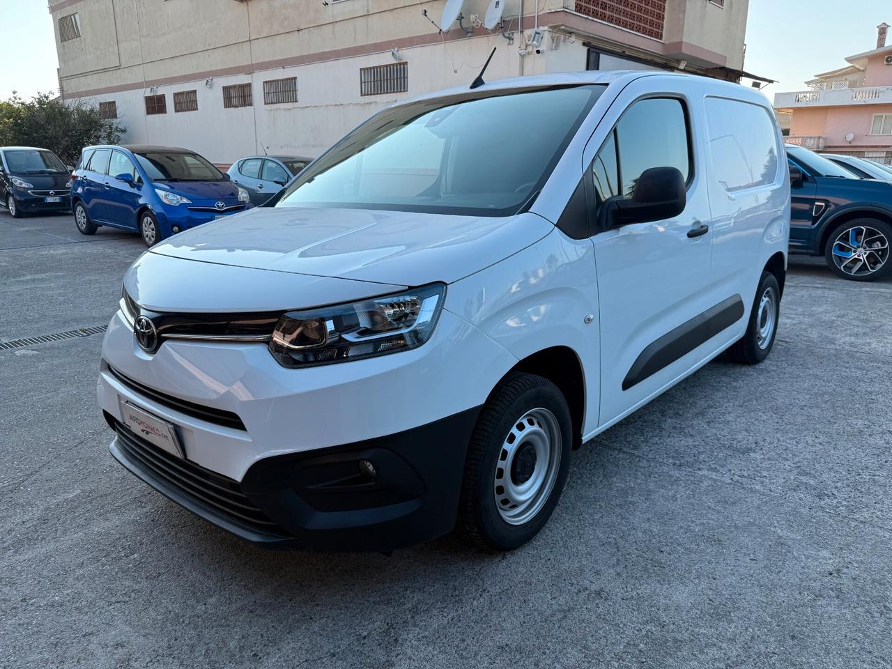Peugeot Partner BlueHDi 100 S&S PC Furgone Premium