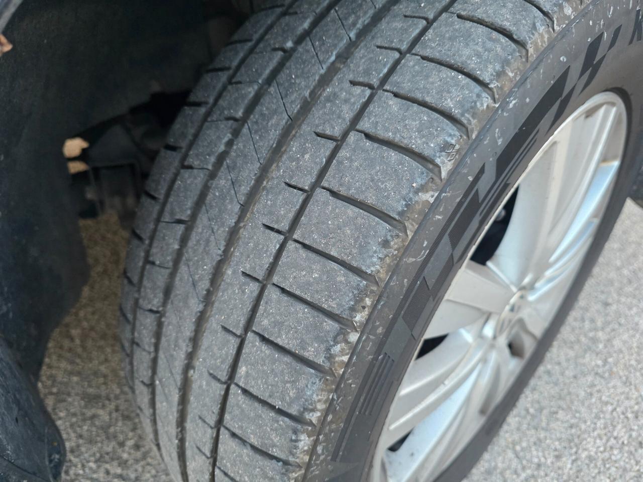 Volkswagen Caravelle 2.0 BiTDI 180CV DSG Highline