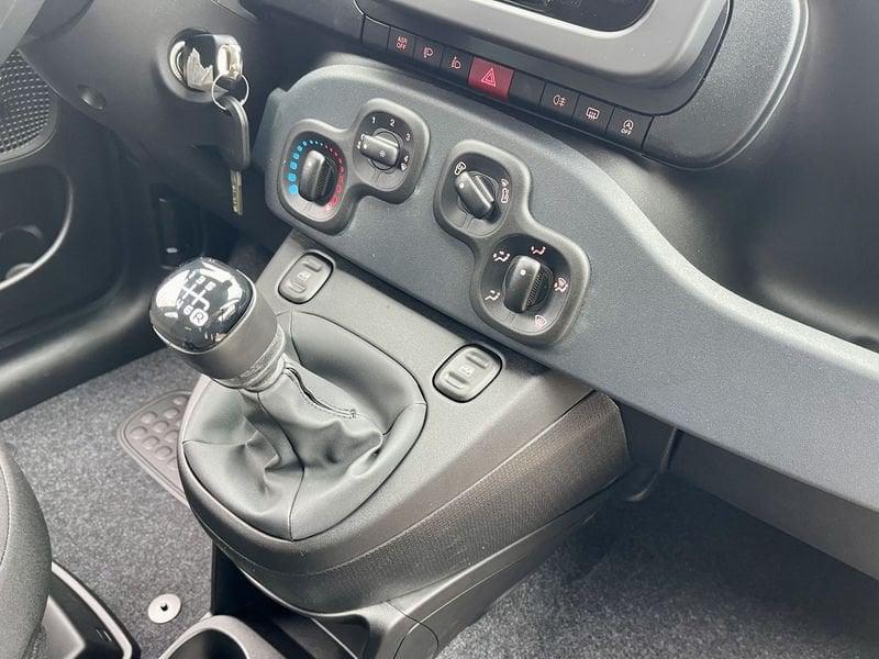 FIAT Pandina 1.0 firefly hybrid Icon s&s 65cv - KM0