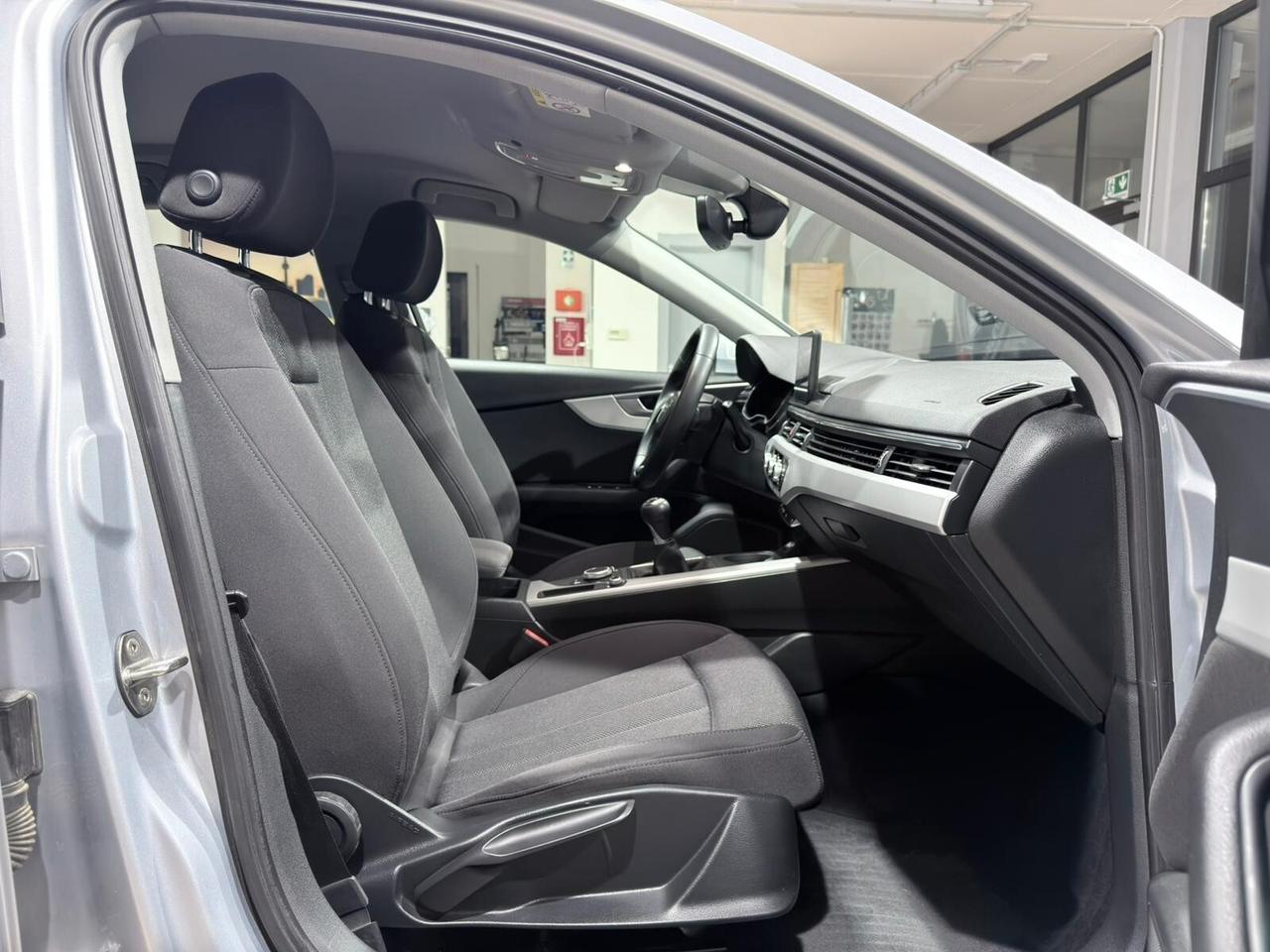 AUDI A4 AVANT 2.0TDI 150cv MANUALE 2016 GANCIO