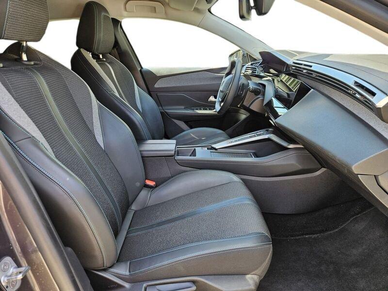 Peugeot 308 GT BlueHDi 130 EAT8 S&S