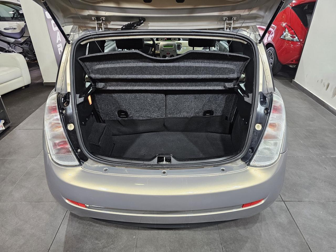 Lancia Ypsilon 1.4 Platino Ecochic GPL