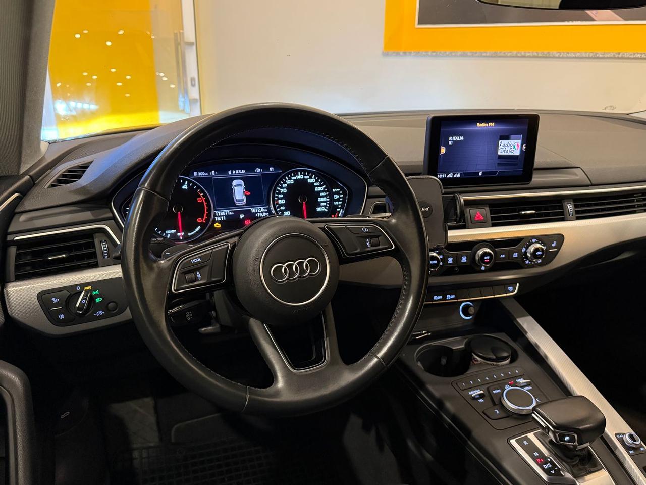 Audi A4 Business Line 2.0 35 TDI #7445