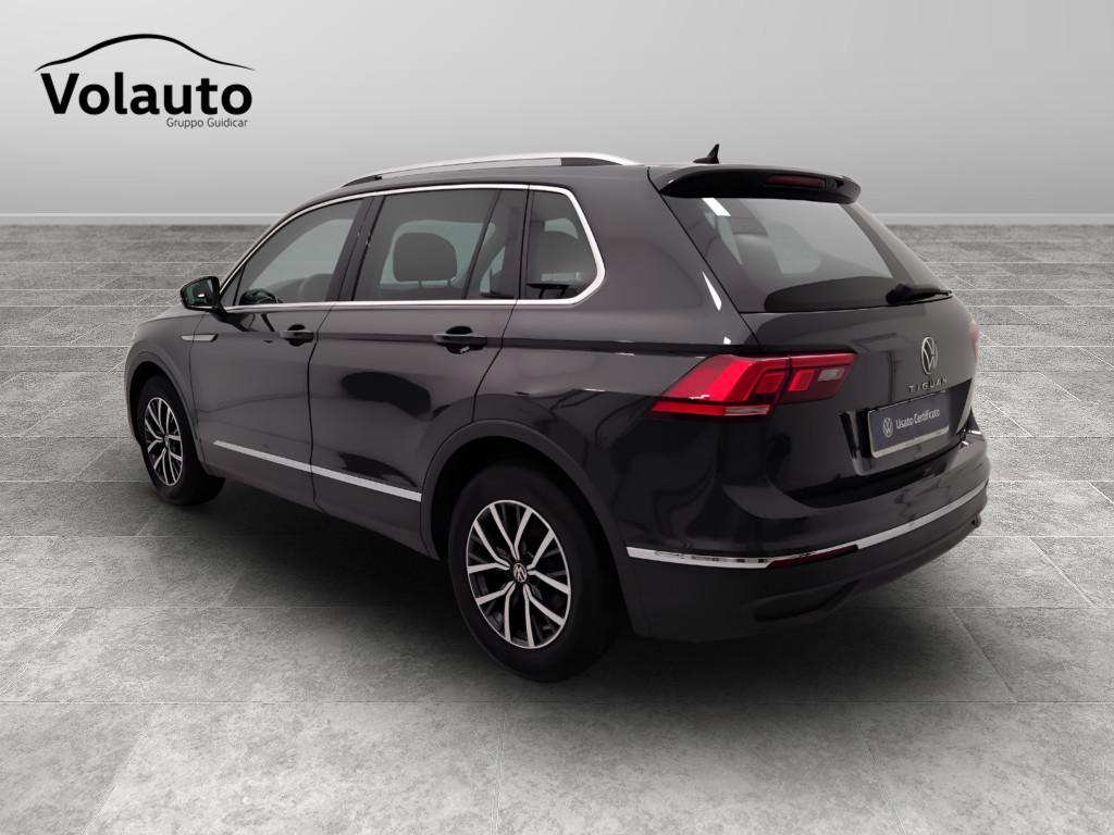 VOLKSWAGEN Tiguan II 2021 - Tiguan 1.5 tsi Life 150cv dsg