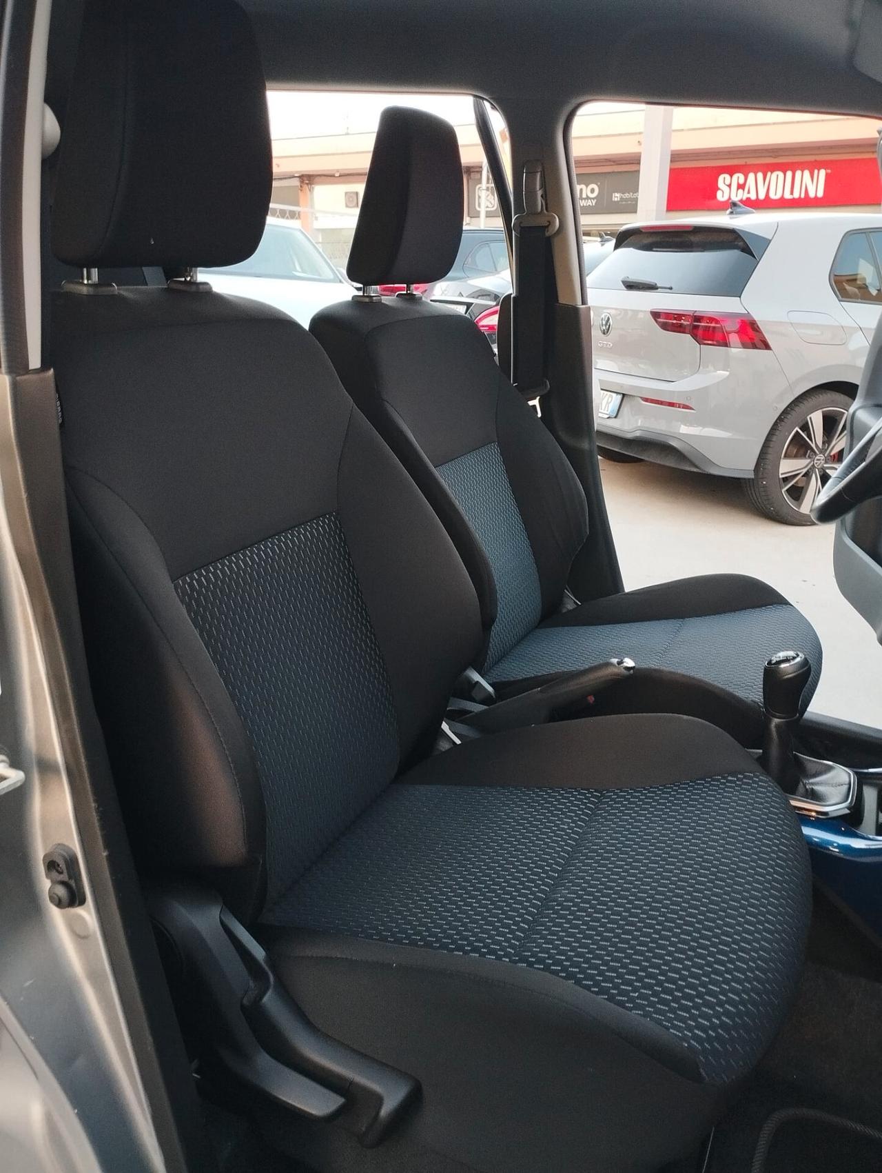 Suzuki Ignis 1.2 Hybrid Top