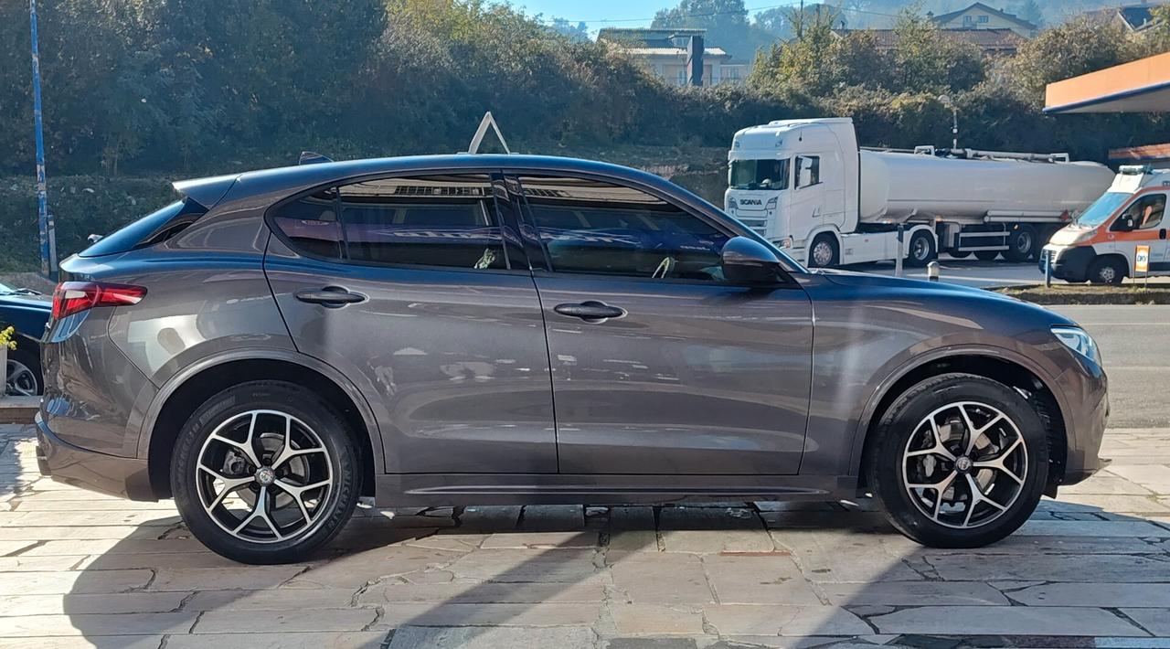 ALFA ROMEO STELVIO 2.2 T.DIES. 210 CV AT8 Q4 EXECUTIVE