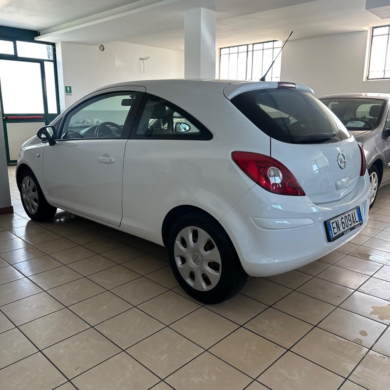 Opel Corsa 1.0 12V 3 porte Elective