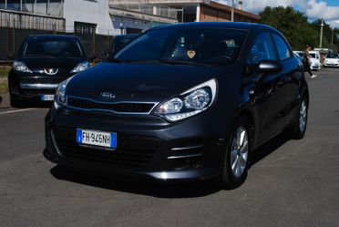 Kia Rio 1.1 CRDi 75 CV OK NEOPATENTATI