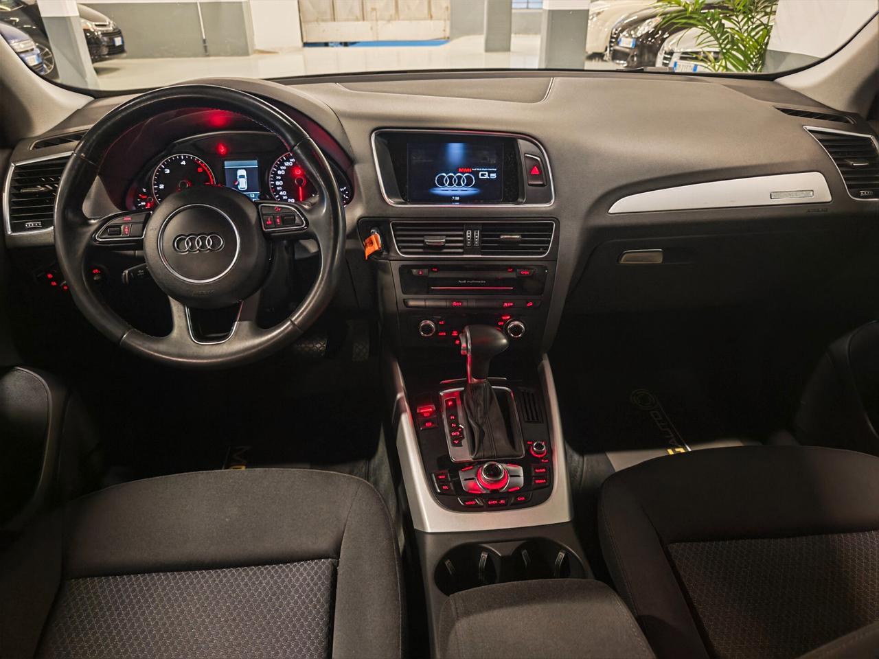 Audi Q5 2.0 TDI 190 CV clean diesel quattro