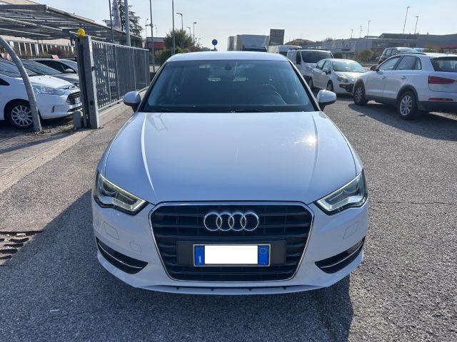 AUDI A3 SPB 1.6 TDI 105 CV S tronic Business