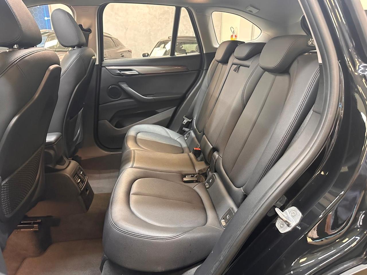 BMW X1 sdrive20d xLine auto * IVA ESPOSTA *