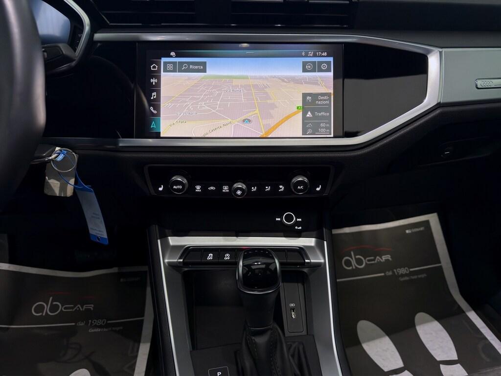 Audi Q3 35 2.0 tdi S Line Edition s-tronic