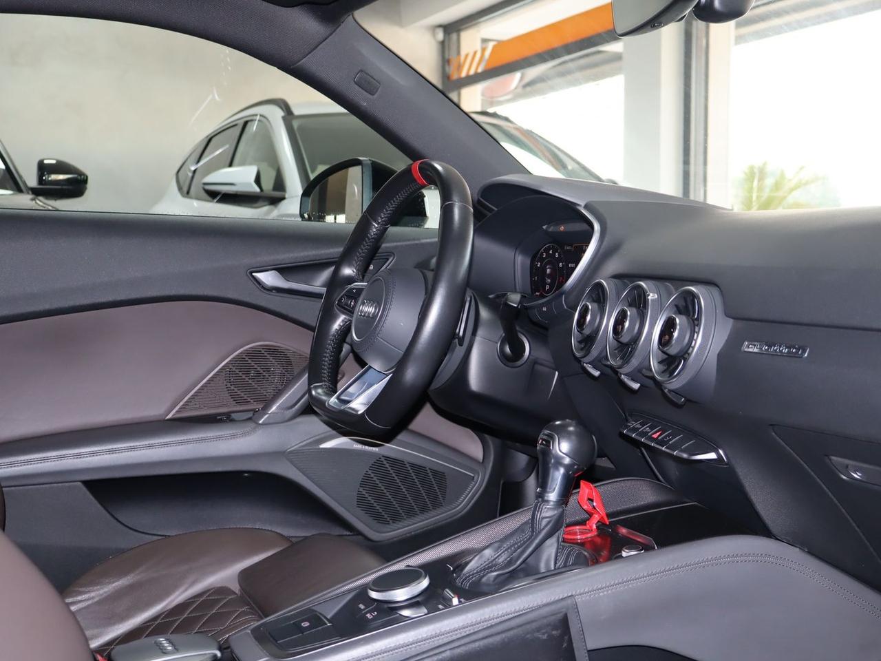 Audi TT S Line 2.0 TFSI #9903