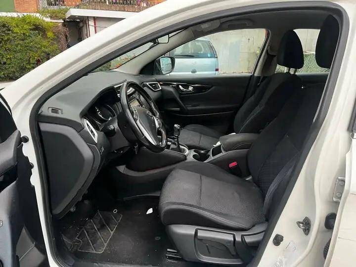 Nissan Qashqai 1.6 dCi 2WD Business BLACK FRIDAY