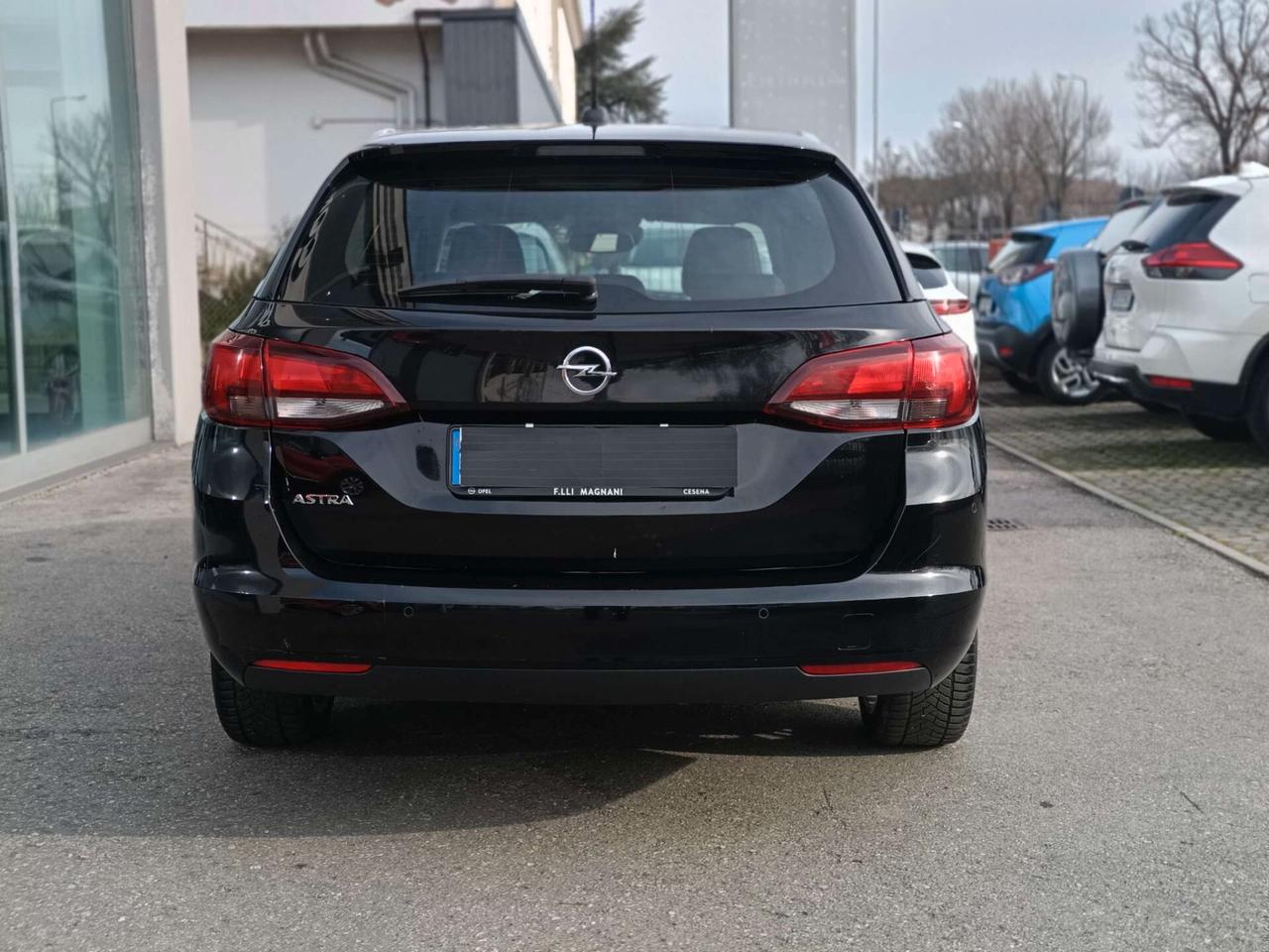 Opel Astra 1.6 CDTi 136CV aut. Sports Tourer Business