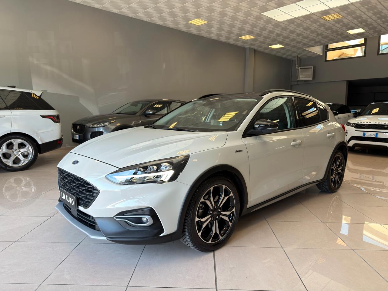 Ford Focus 1.0 EcoBoost 125 CV automatico 5p. Active Co-Pilot
