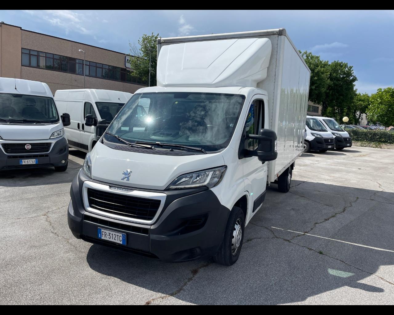 PEUGEOT PEUGEOT Boxer Cabinato porta laterale, trasporto mobili 160CV