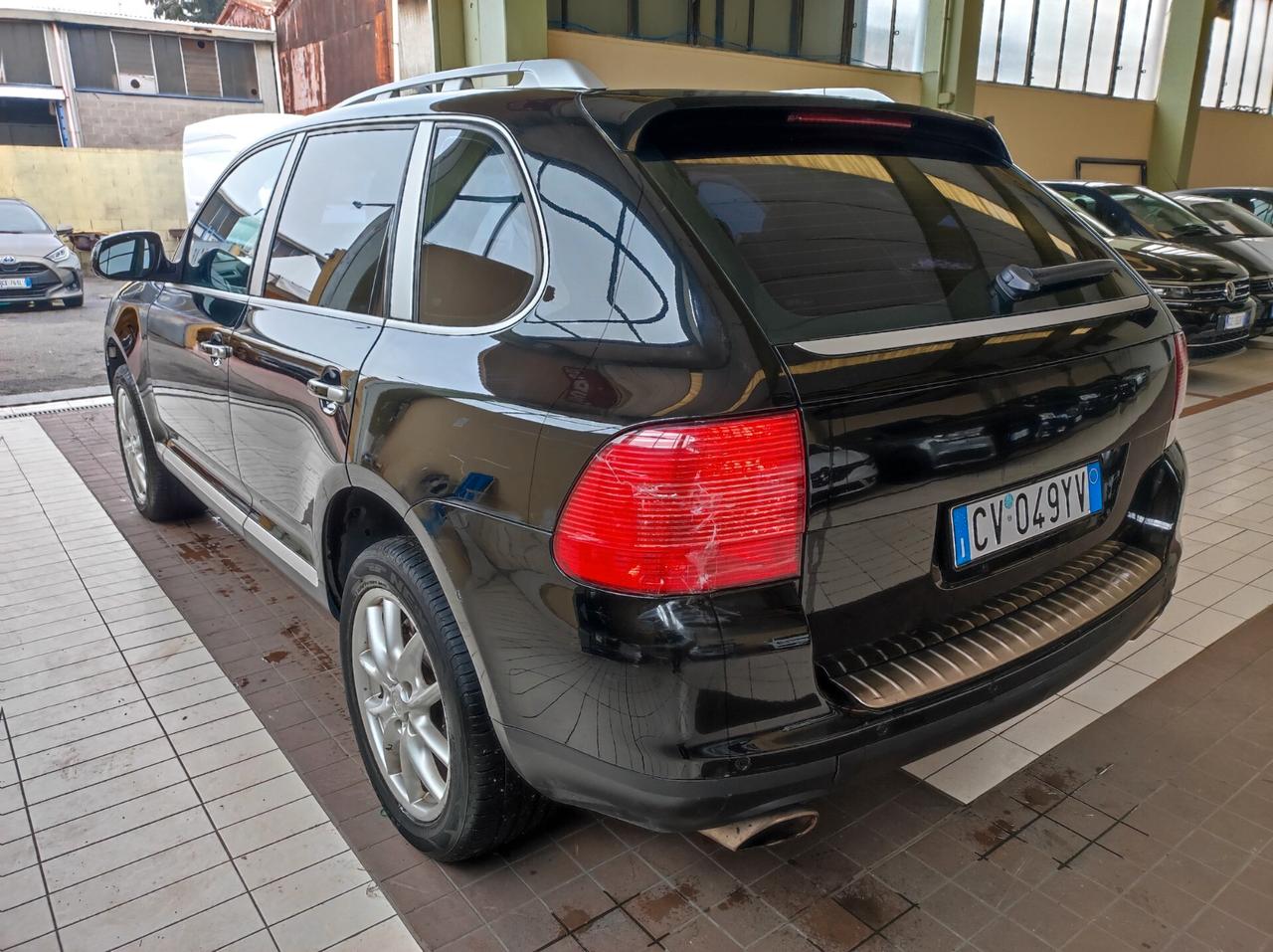 Porsche Cayenne 3.2 V6 cat