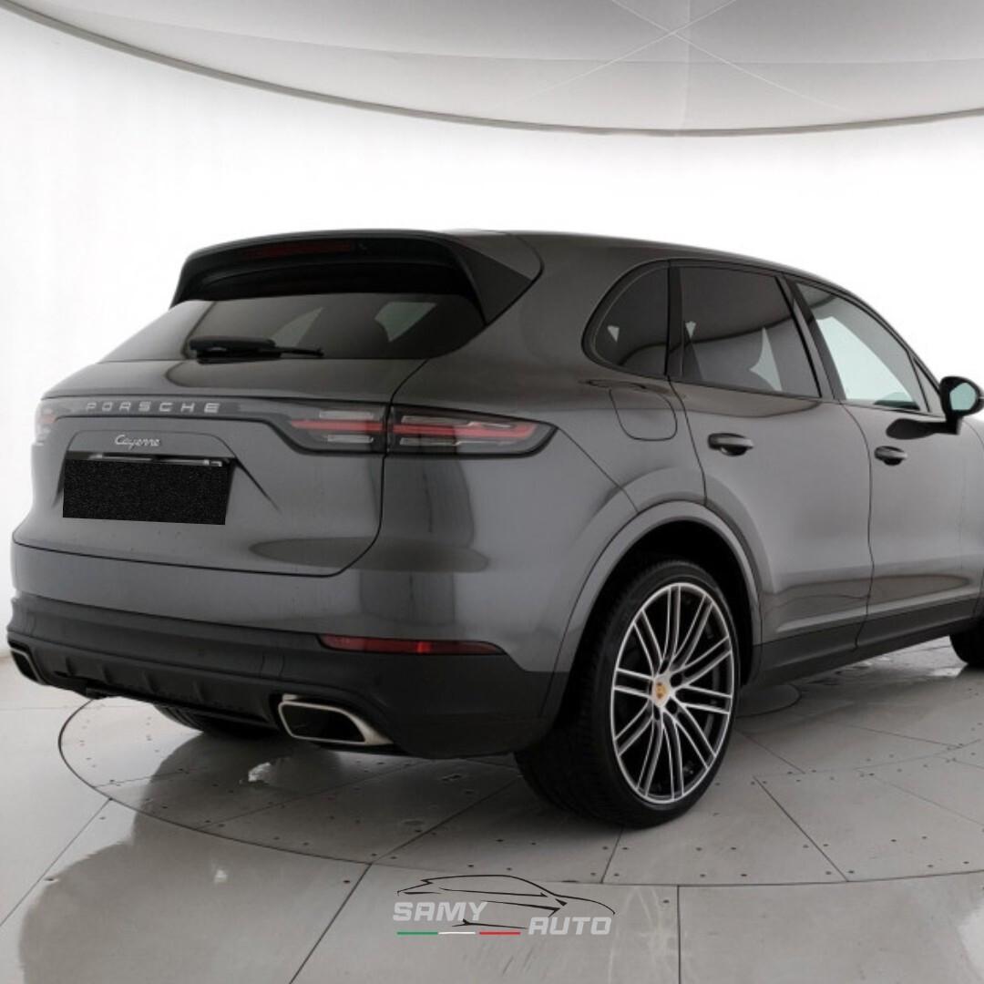 Porsche Cayenne 3.0 V6 tiptronic