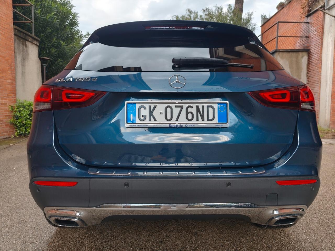 Mercedes-benz GLA 180 GLA 180 d Automatic Premium