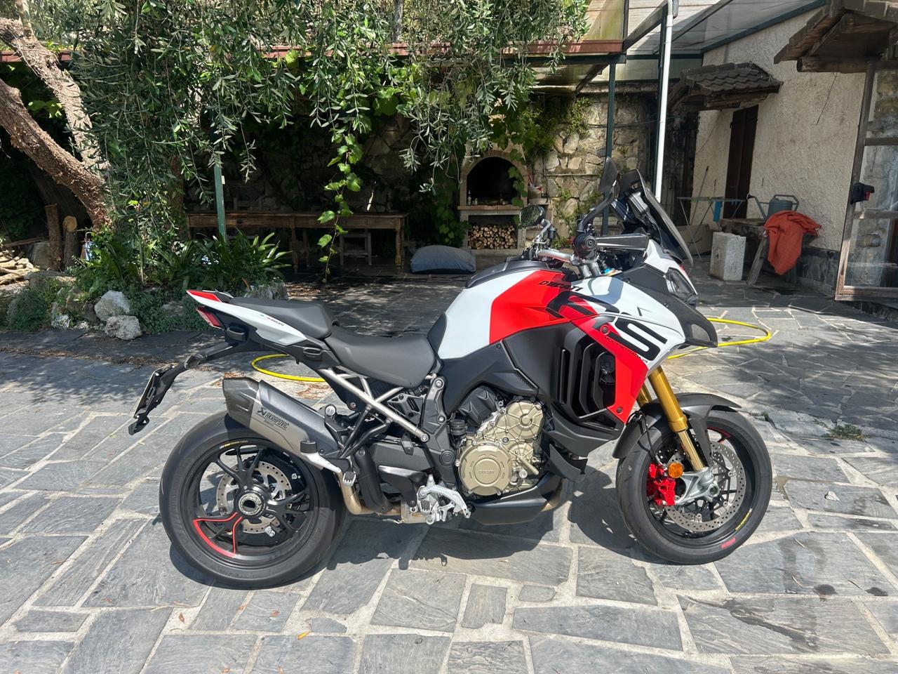 Ducati Multistrada V4 rs