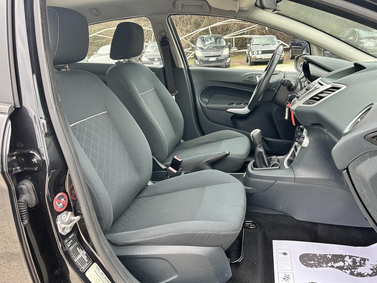 FORD FIESTA 1.4 97CV GPL 2032 UNICO P. IVA ESPOSTA