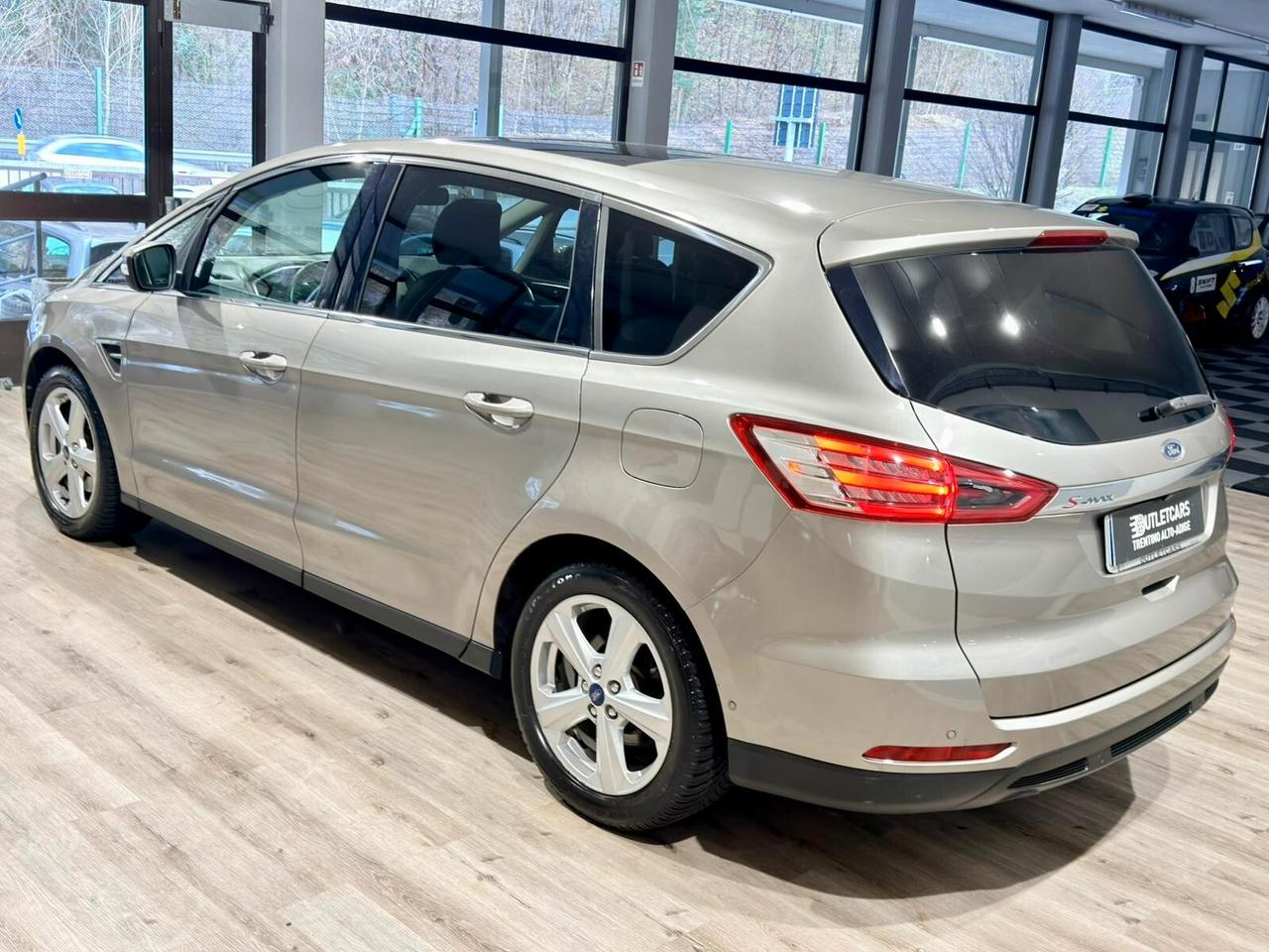 FORD S-MAX 2.0 150cv AUTOMATICA TITANIUM 2017