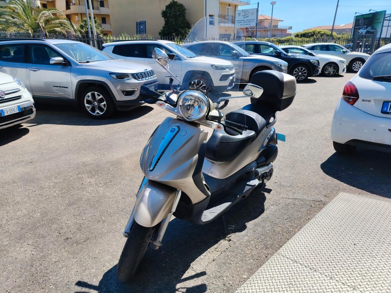Piaggio Beverly 500