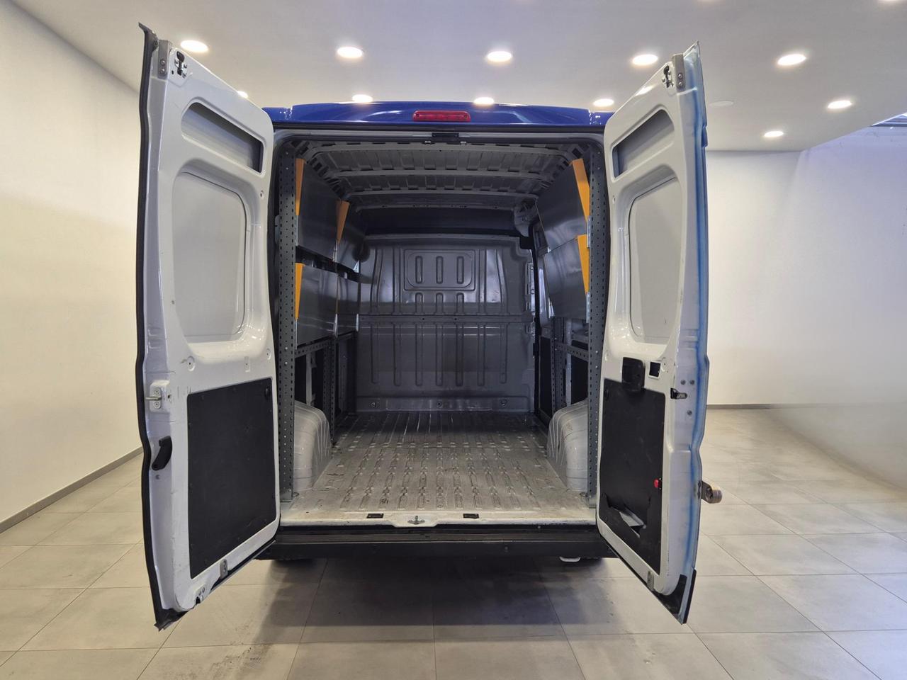 PEUGEOT Boxer 2.2 BlueHDi Furgone L3 H2 - clima - mensole