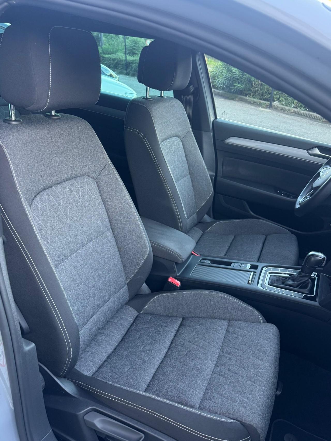 Volkswagen Passat 2.0 TDI DSG R-Line