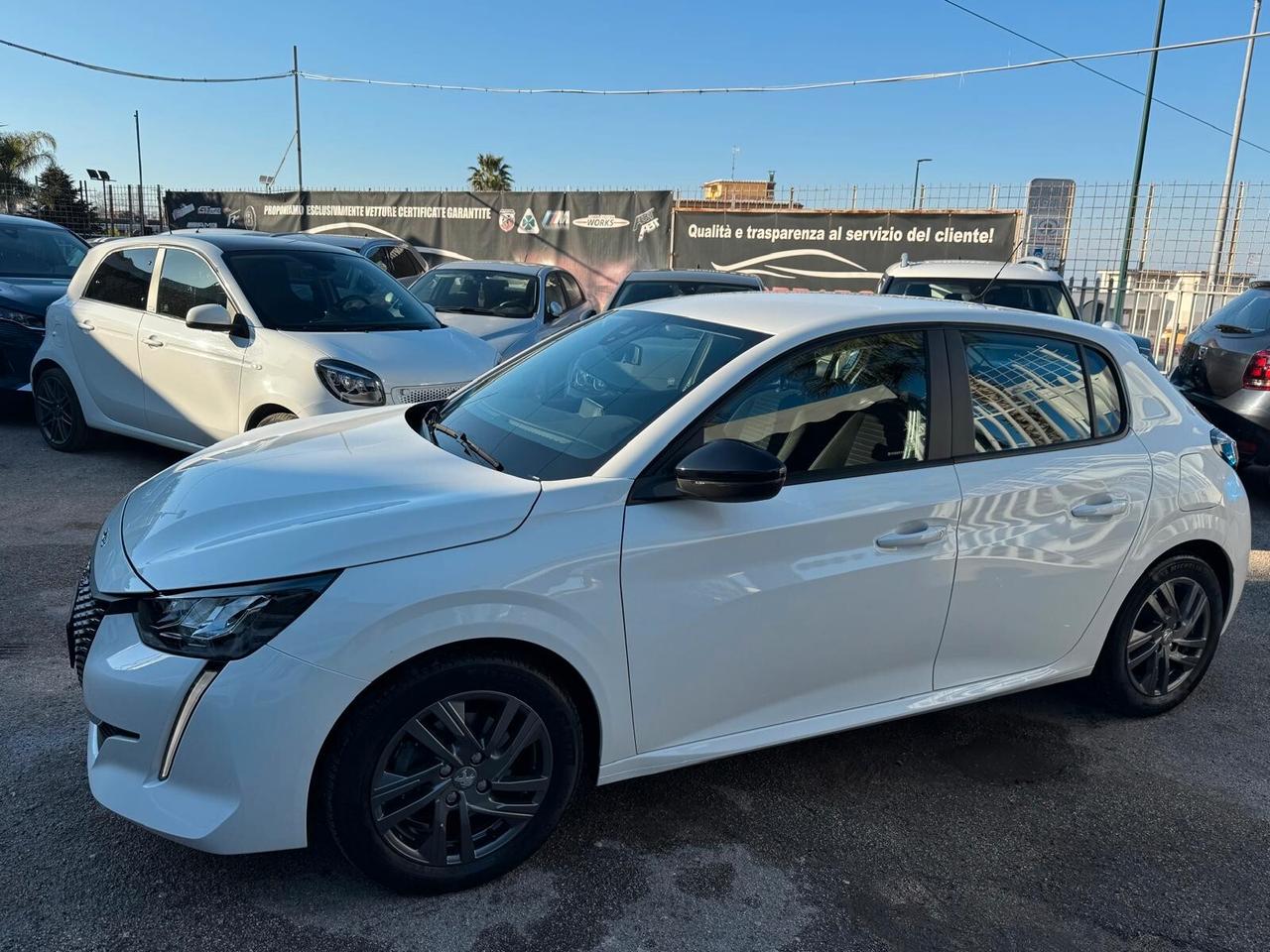 PEUGEOT 1.2 BNZ 100CV 2022 ALLURE 43000KM FULL LED